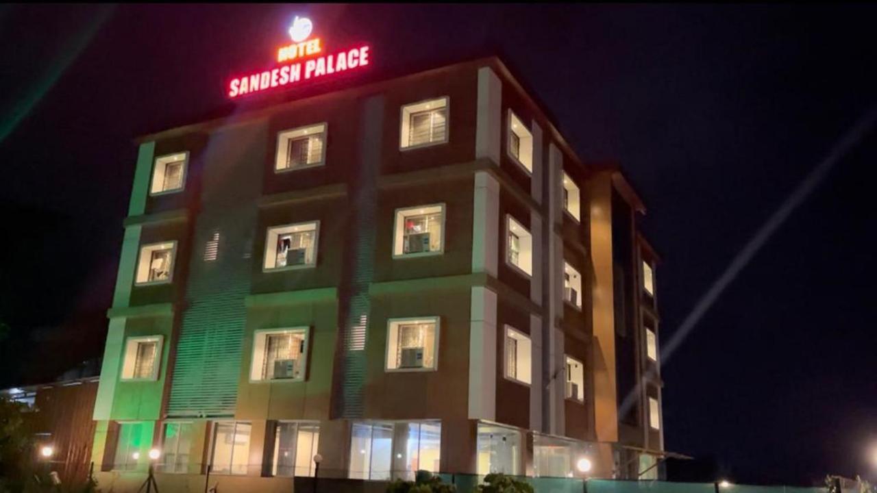 Hotel Sandesh Palace Lonavala Luaran gambar