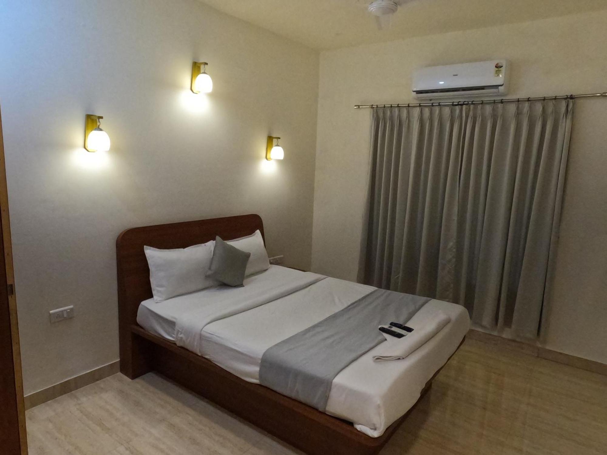 Hotel Sandesh Palace Lonavala Luaran gambar